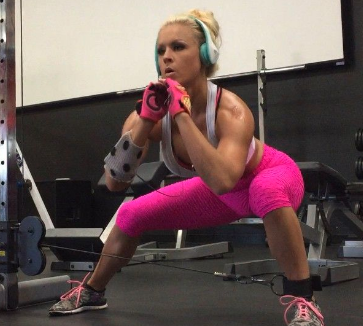 The Best Cable Exercises with an Ankle Strap - Woman doing cable lateral lunge